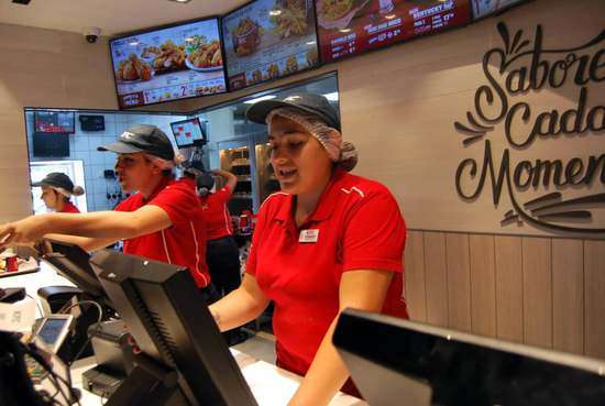 KFC: ¡Sabor y Empleo delicioso te esperan!